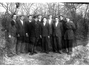 Natisnuti, kob pobôlšyti...